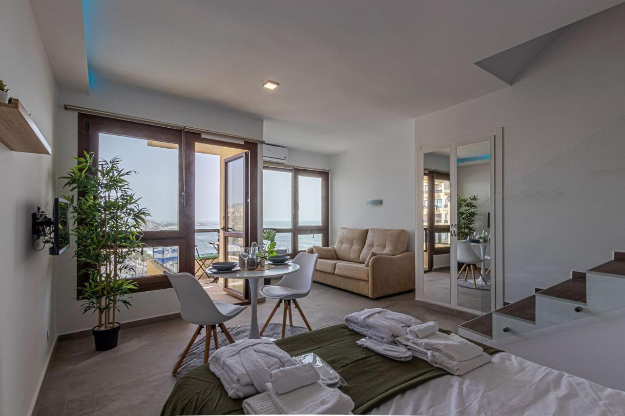 Beachfront With Spectacular Views And Swimming Pool เบนัลมาเดนา ภายนอก รูปภาพ