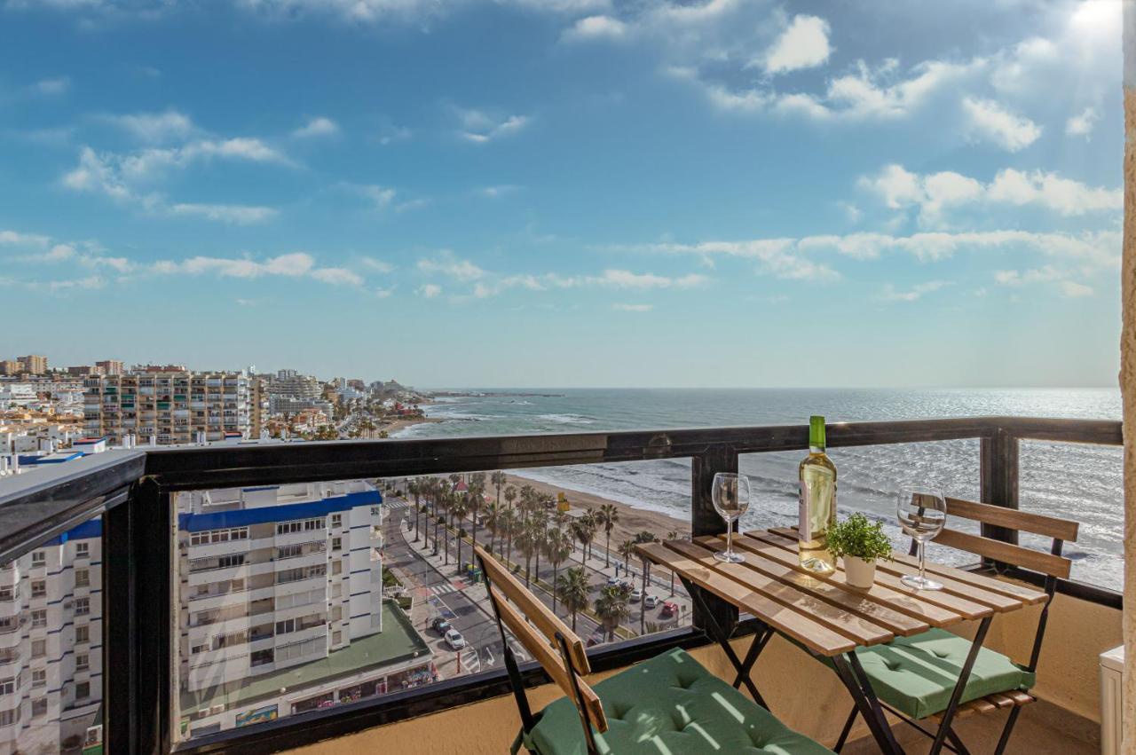 Beachfront With Spectacular Views And Swimming Pool เบนัลมาเดนา ภายนอก รูปภาพ